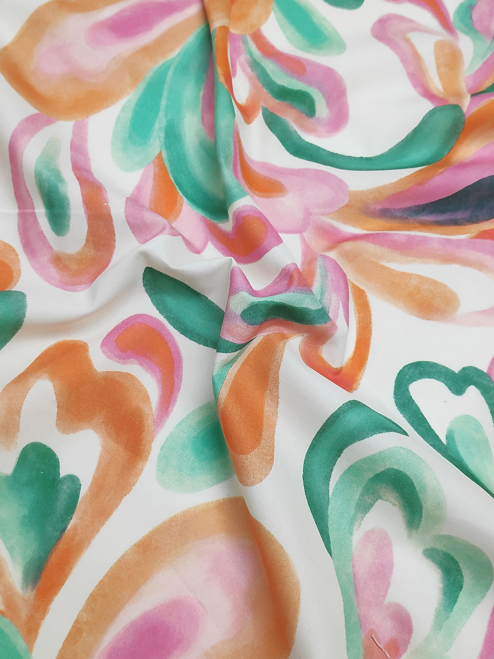Miniature : Tissu batiste de coton Floral Splash