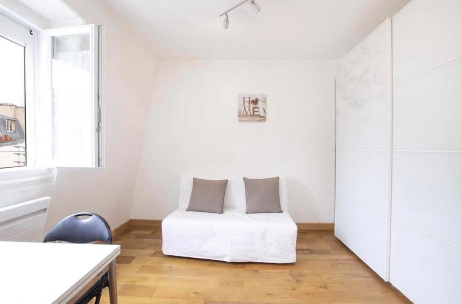 Studio meublé lumineux