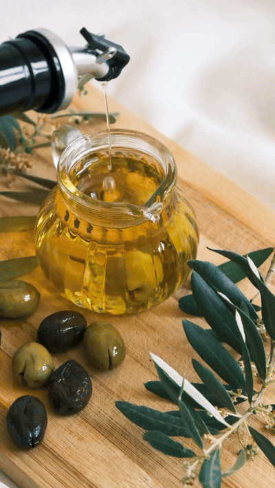 High-polyphenol olive oil is the wellness ingredient  you didn't know you needed.  Video by Rahime Gül.