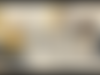 Ett affärsteam som samarbetar med hjälp av smarta översättningsverktyg