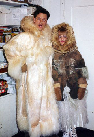 Culp and Gibson as Eskimo