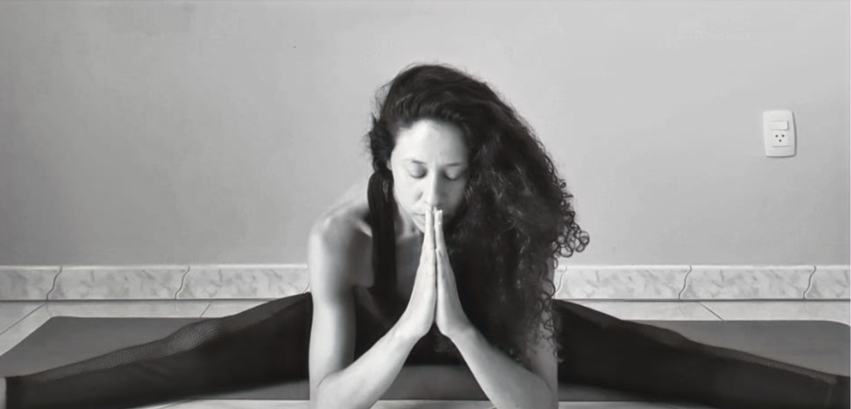 Le yoga upavista_edited_edited_edited.png