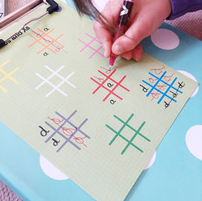 Letter Reversals - Noughts and Crosses