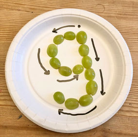g - green grapes