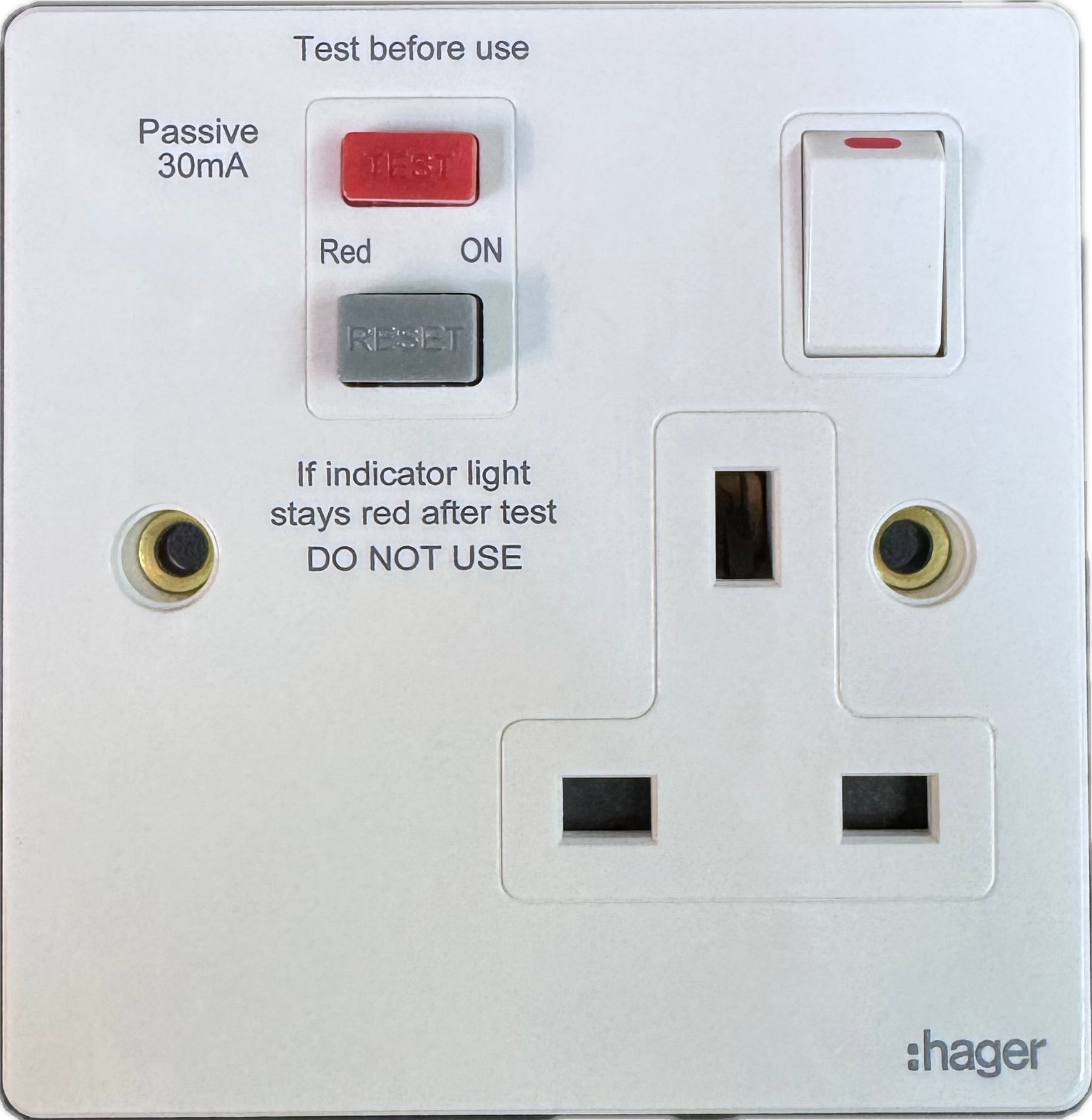 Hager 13A 連漏電保護插座 (水氣蘇)
