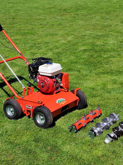 Vertikutátor na pročesání trávníků