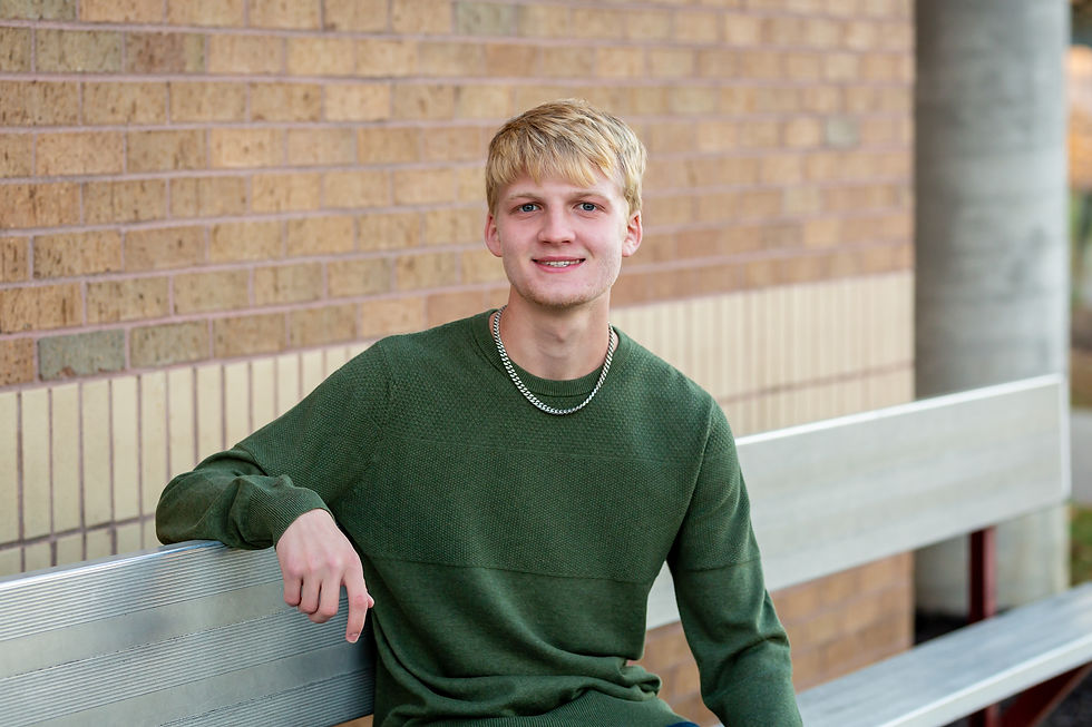 Winter senior picture in Westerville