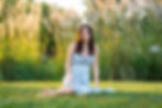 senior picture inspiration for summer senior pictures in Columbus barefoot in field
