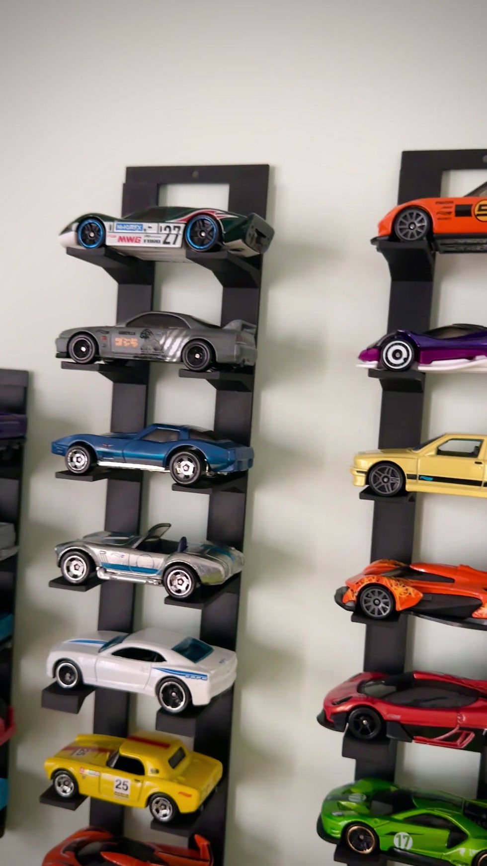Thumbnail: Unlimited 1:64 Five Car Wall Mount