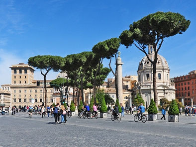 Domenica ecologica, blocco del traffico in fascia verde. Ai Fori Imperiali concerti e spettacoli per bambini