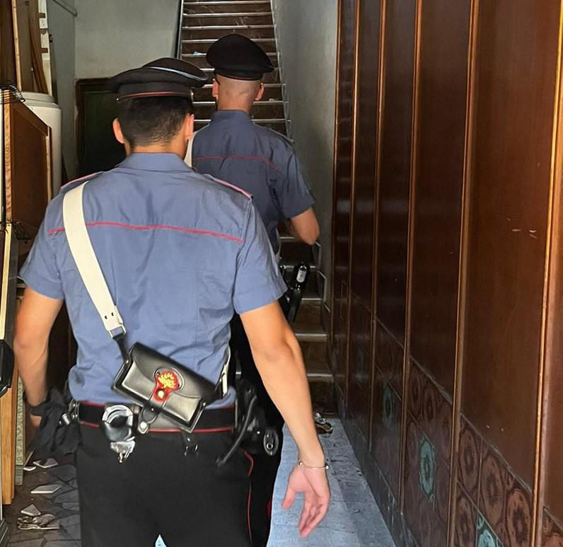 Carabinieri arrestato 33enne romano per maltrattamenti in famiglia