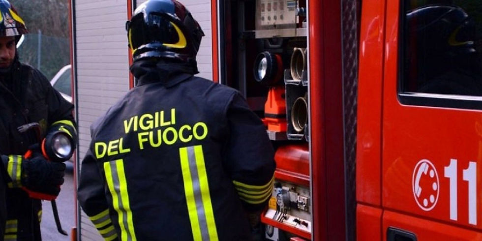 Incendio su via Collatina (Vigili del fuoco)