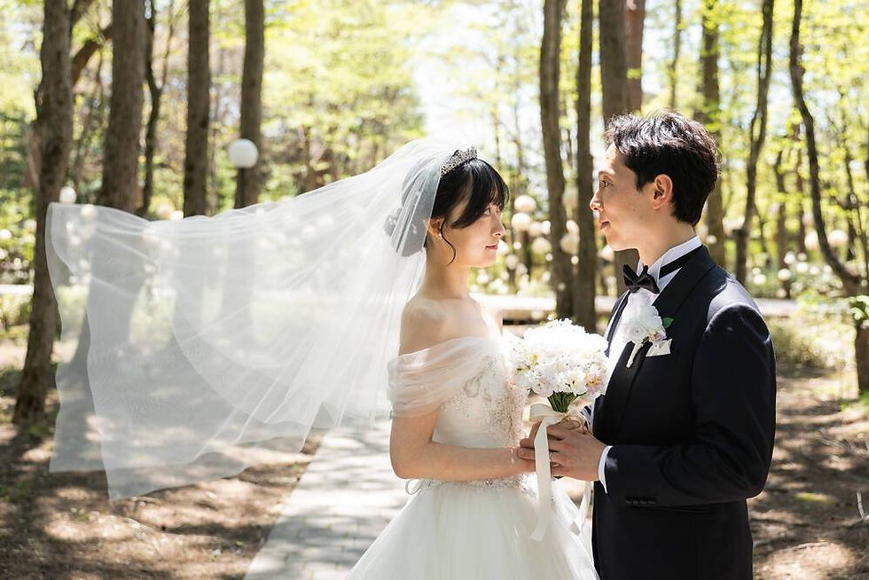 「ドレスを着ると首が短く見える」