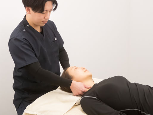 ストレートネックを改善し首美人目指しませんか??