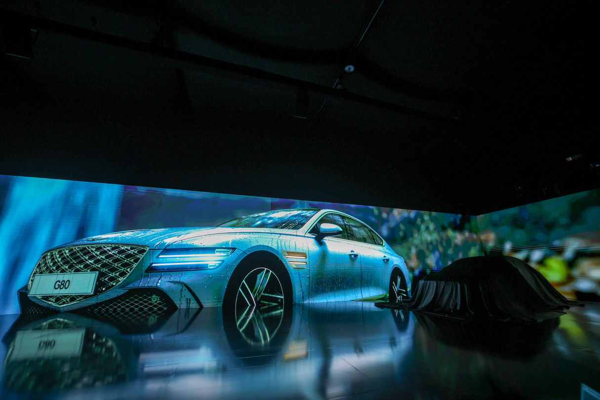 GENESIS  (36)
