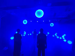 Scenography and light design for a performative installation with addressable LEDs (2)