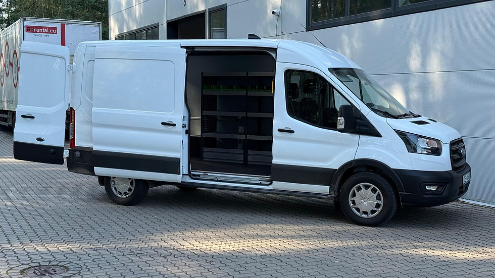 Ford Transit plauktu sistēmu uzstādīšana