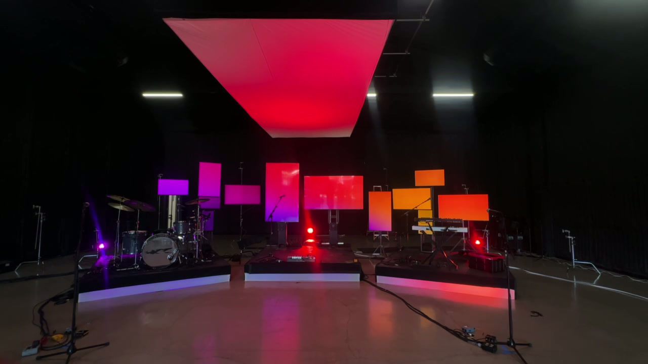 Unique LCD Video Wall Stage Design