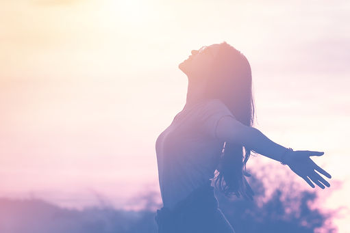 Young woman relaxing in summer sunset sky outdoor. People freedom style..jpg