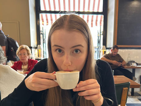 Förmiddag dag 4 i Rom - maffig frukost följt av den maffiga Peterskyrkan