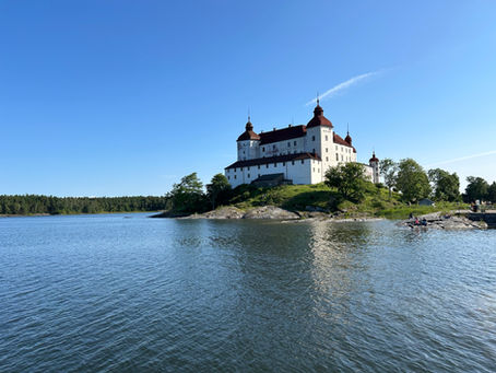 Läckö slott - vackert slott på en udde i Vänern