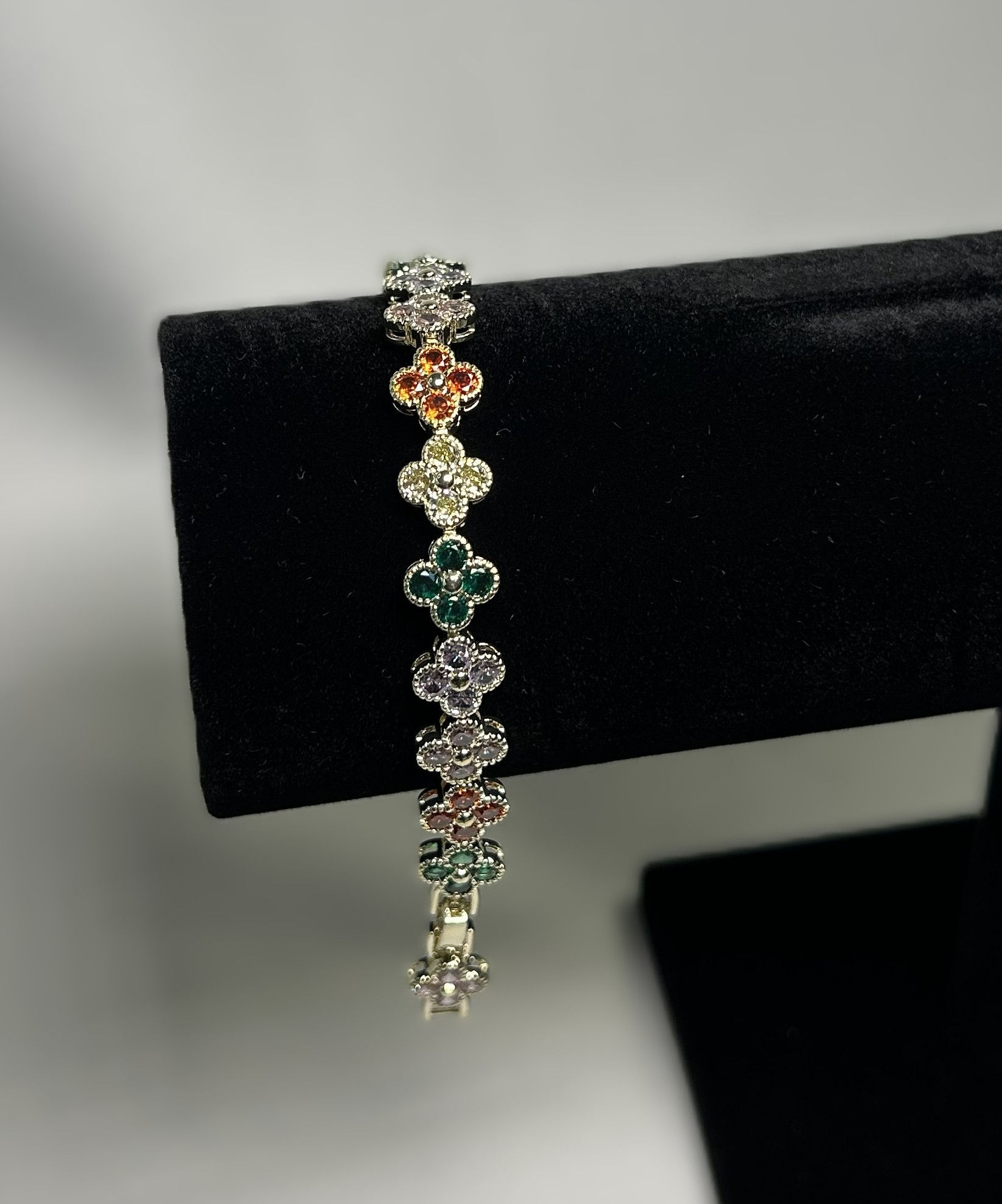 Renkli Büyük Yonca Bileklik