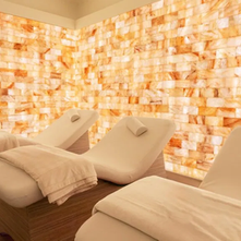 The Distinction Between Aesthetic Salt Features and Genuine Halotherapy in Wellness Spaces