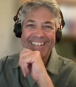 Alex von Hettlingen Portrait Community.png