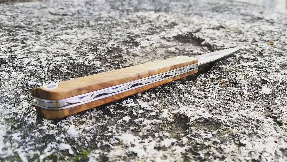 Miniature : Pliant à cran plat