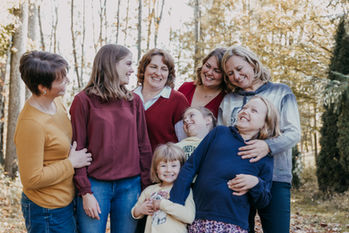 Fotoshootings, Paarshooting, Freundinnenshooting, Hochzeitsshooting, Hochzeit, Babybauchshooting, Newbornshooting, Fotografin, Mühldorf am Inn, Bayern, Photoshoot, Familienshooting, Westenthanner Fotografie, Vera Westenthanner Fotografie
