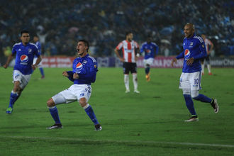 MILLONARIOS SUPERÓ A JUNIOR 3-1 EN VIBRANTE SEGUNDO TIEMPO