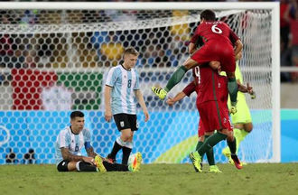 DT ARGENTINA " PORTUGAL PINTA COMO CANDIDATO"