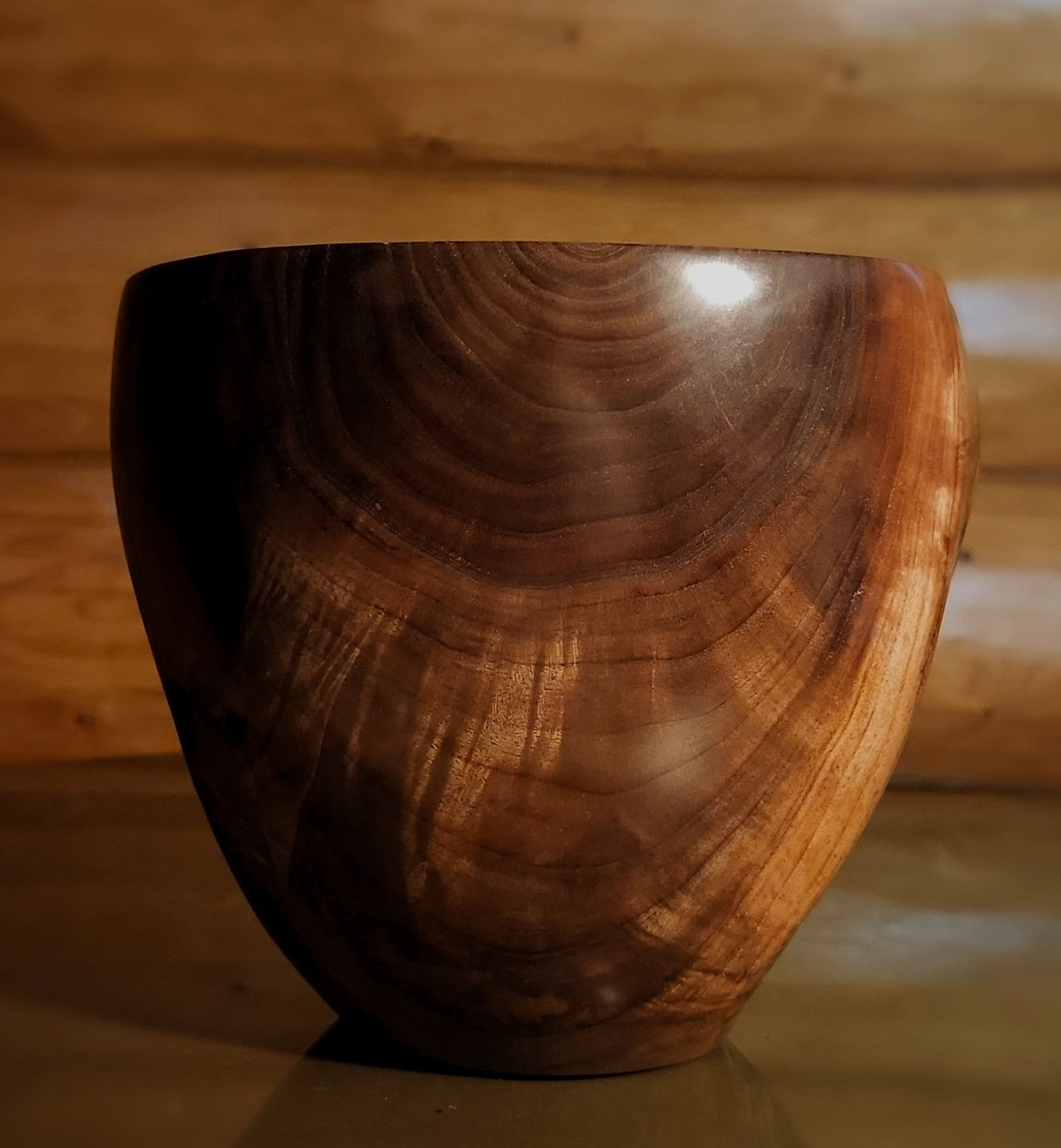 Walnut Bowl with Turquoise_Pikes Peak Granite Inlay