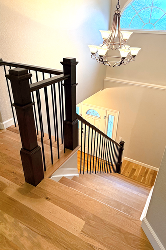 custom interior balustrade