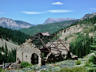 Ruins from the Floresta ghost town.