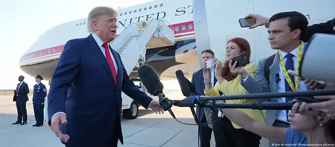 Trump amenaza cortar comercio con la UE si asocia a Canadá