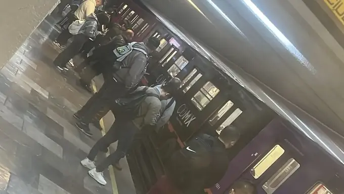 Reportan retrasos y hasta 55 minutos en el Metro CDMX hoy 24 de septiembre