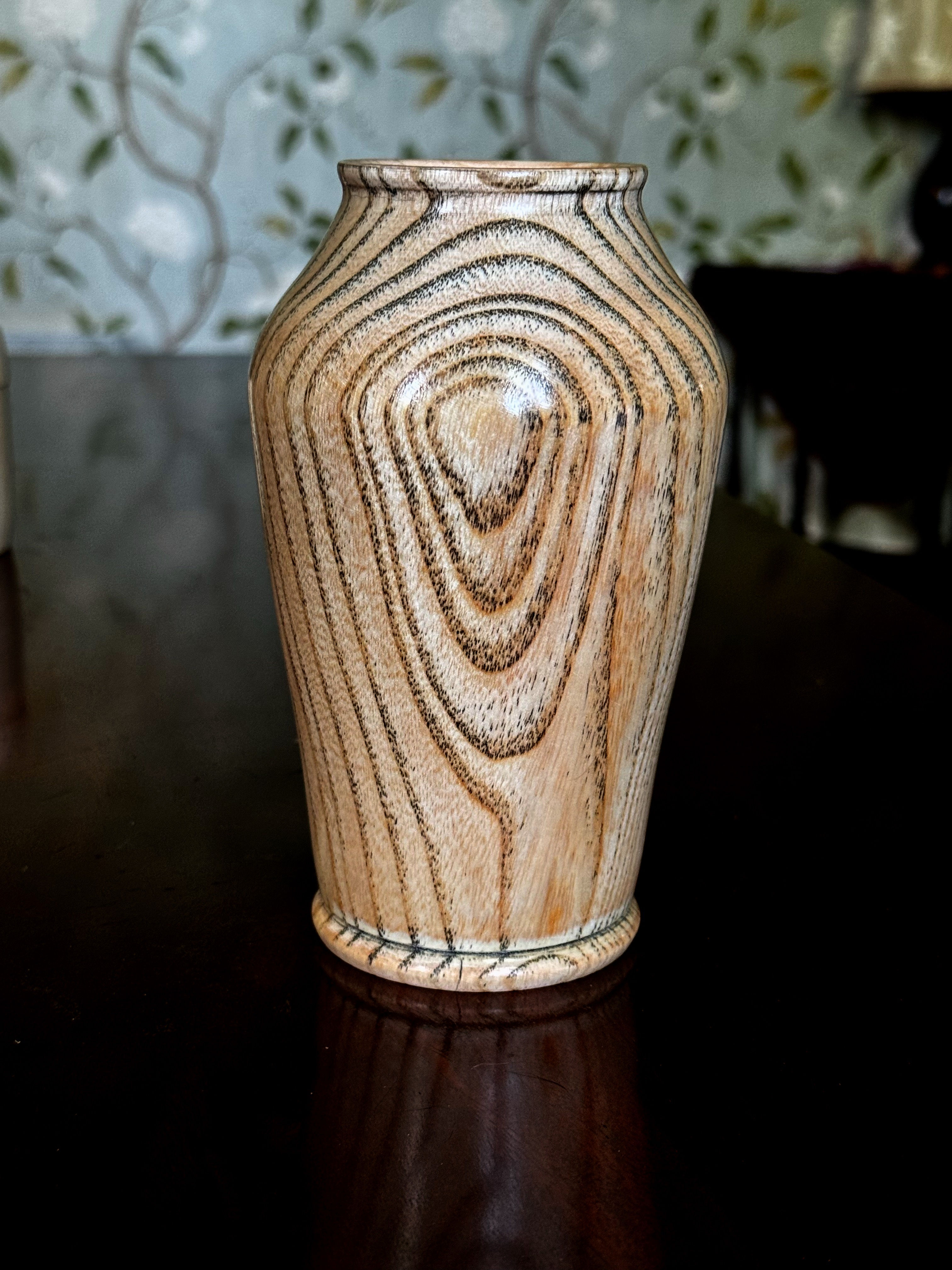 Ash Dry Flower Vase