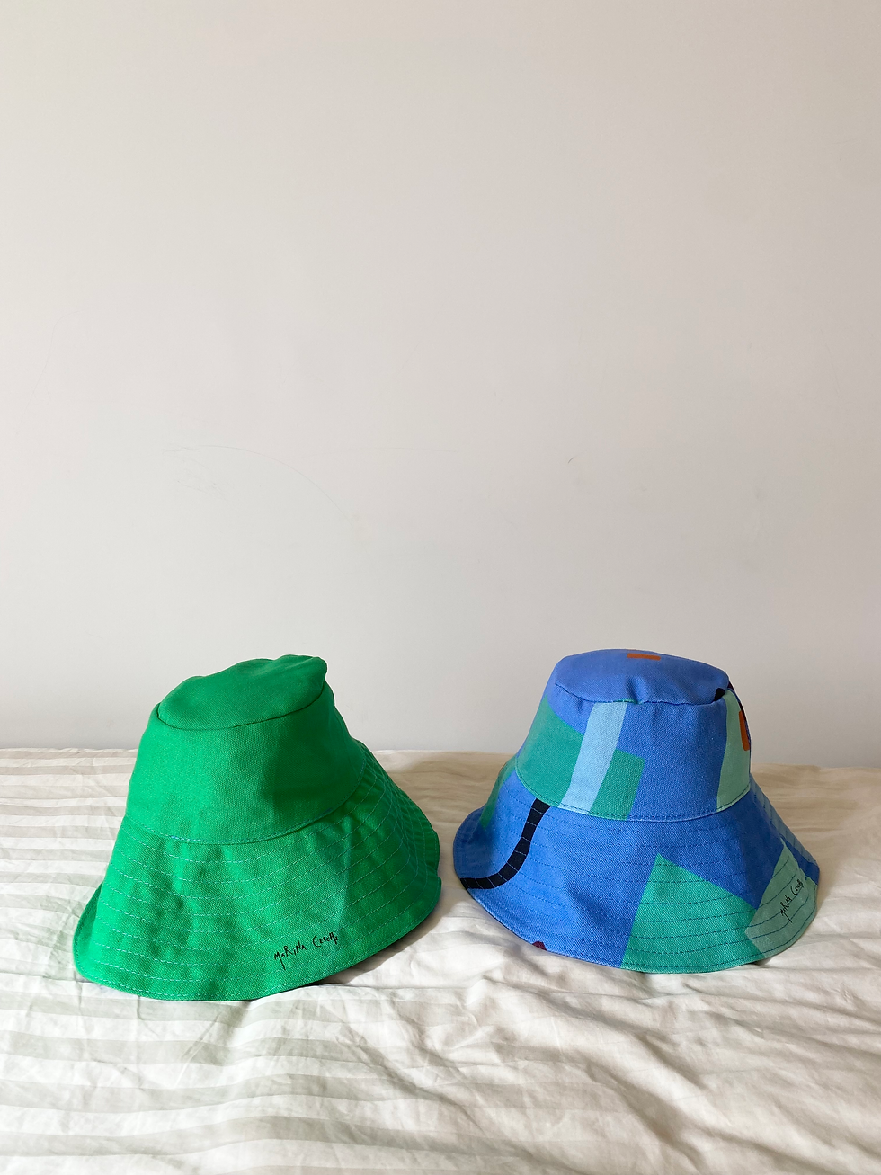 Miniatura: Chapéu duplo lona