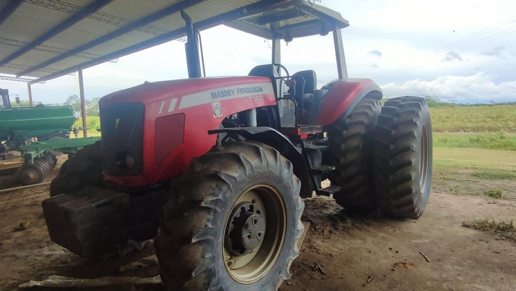 MASSEY FERGUSON 7180