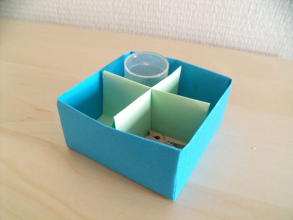 Boite japonaise en papier origami