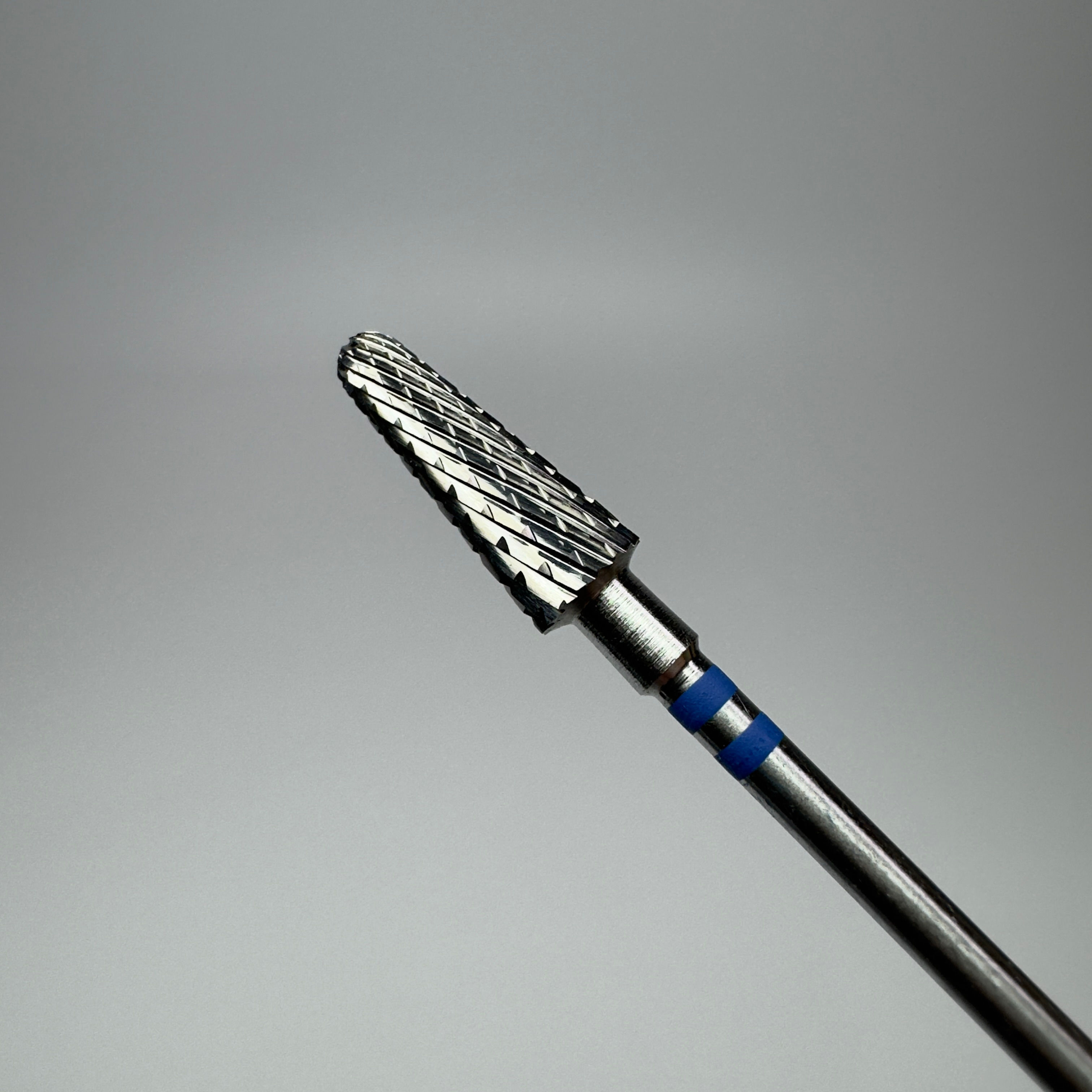 KMiZ. Kovametalliterä. Vasenkätisille. Sininen #050 TVS-117975