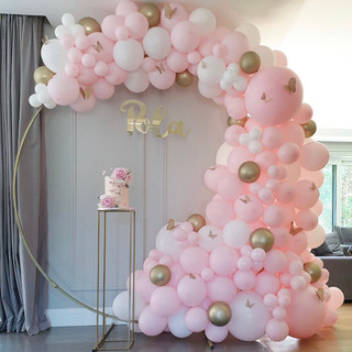 różowo złote dekoracje na baby shower