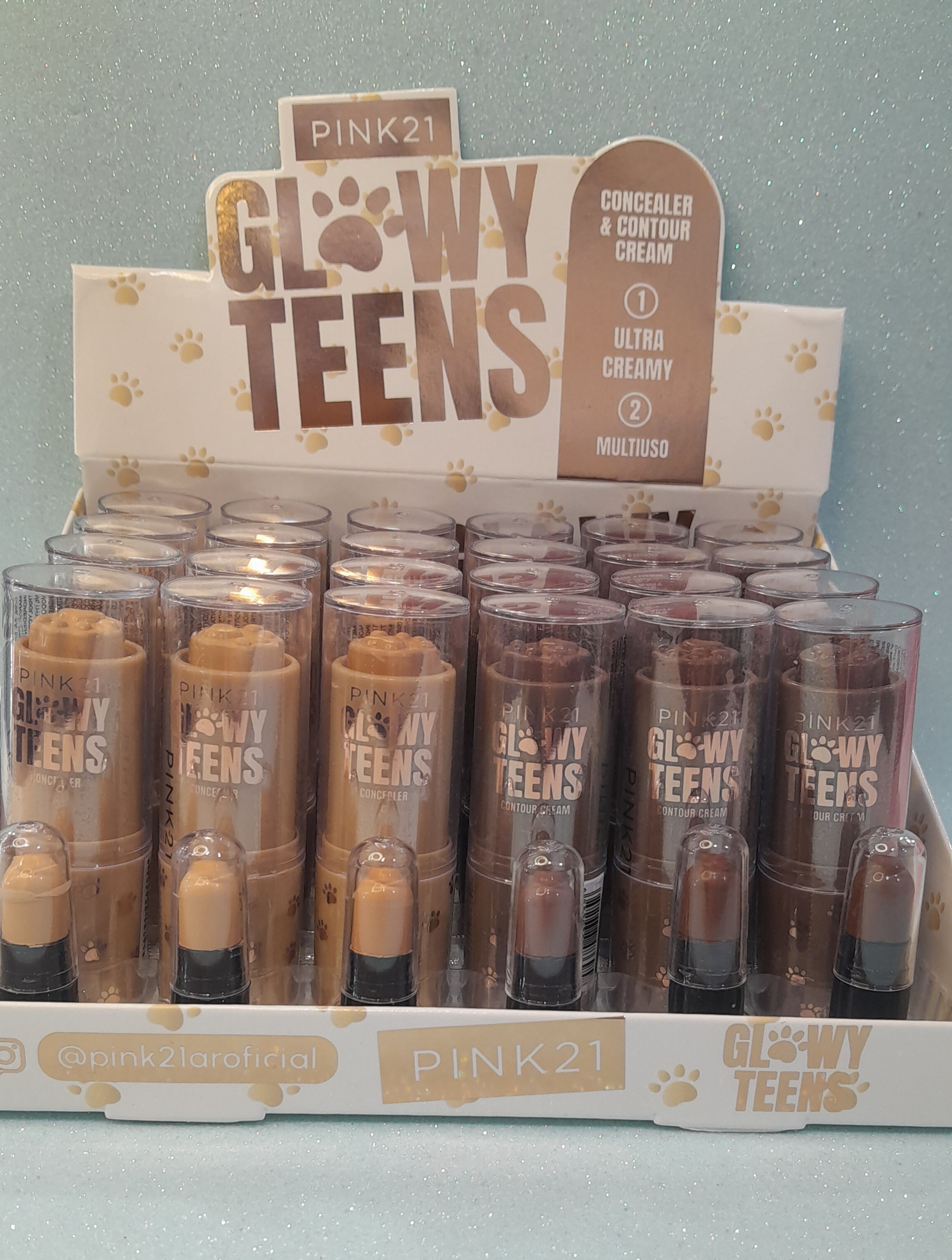 GLOWY TEENS X CAJA