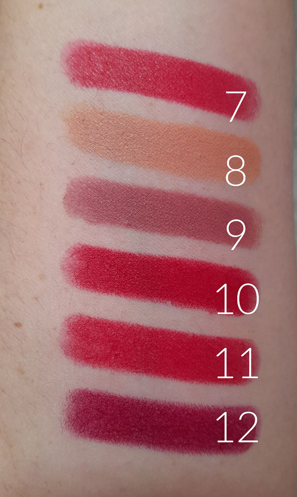 Miniatura: LIPSTICK VELVET