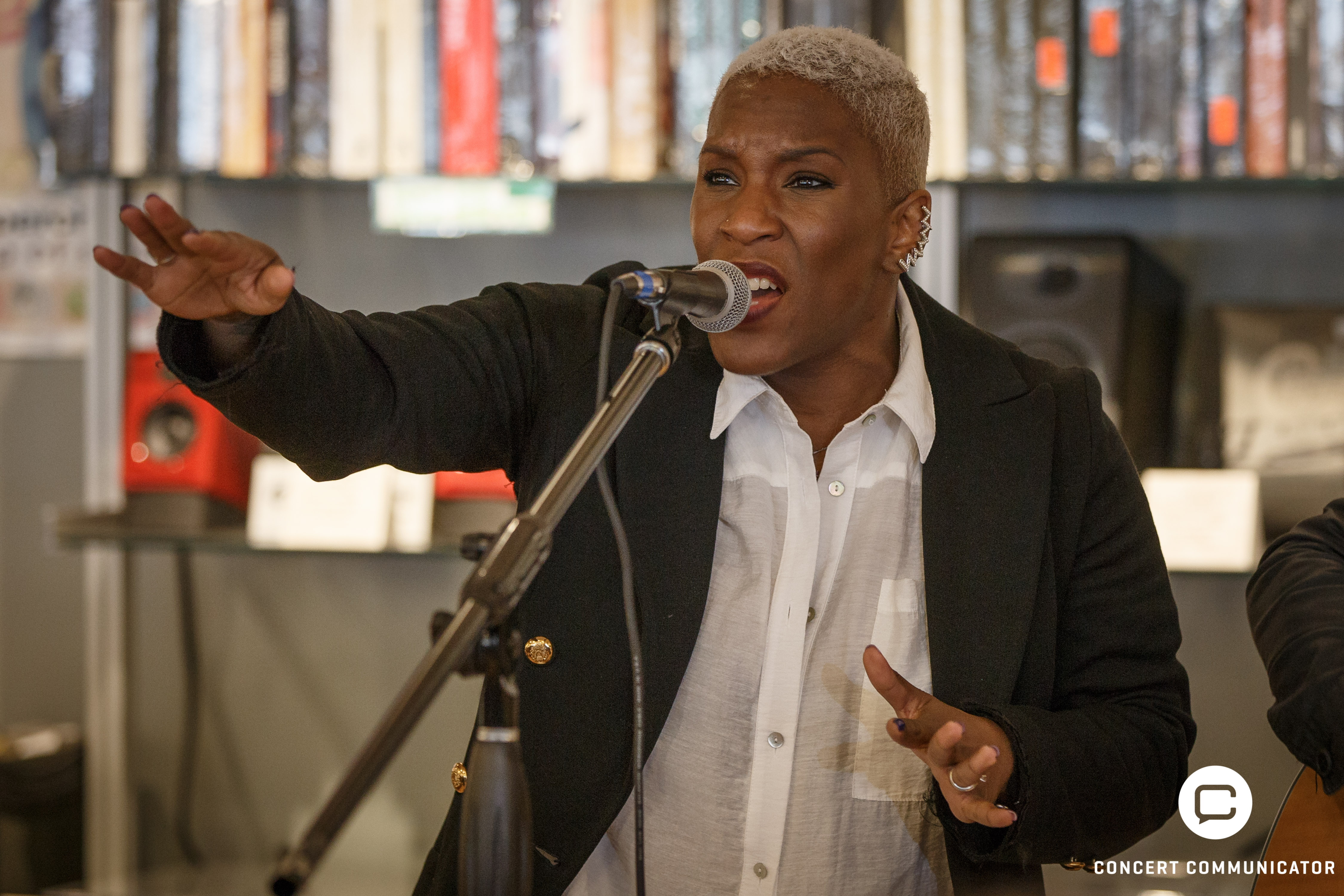 Liv Warfield @ Electric Fetus