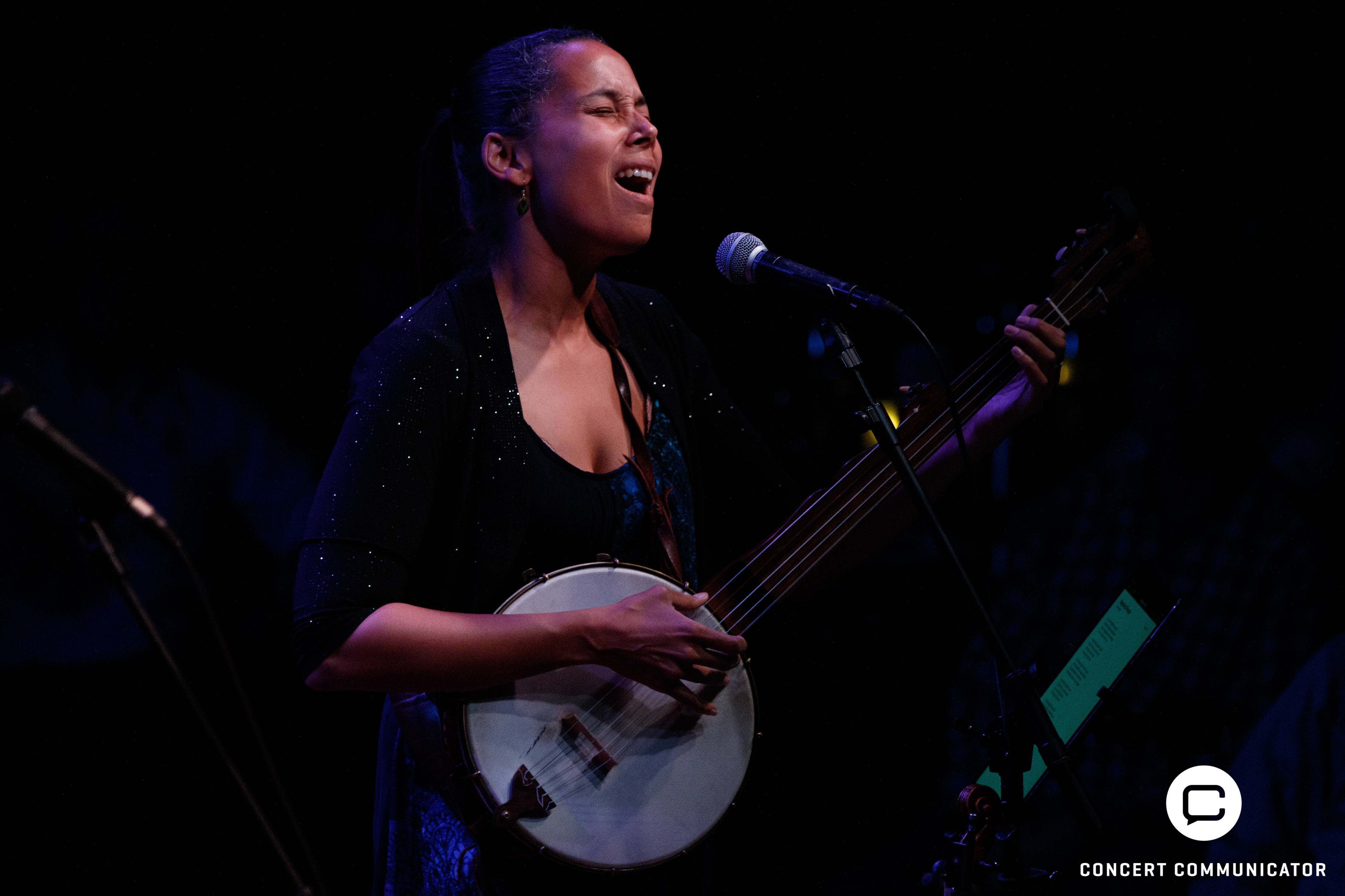 Rhiannon Giddens @ Dakota