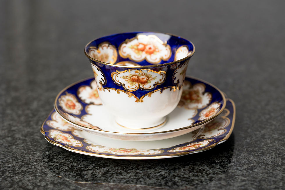 Royal Albert "Bristol" Trio Type: Trio Year: 1920-1930 Set: No Mark: Royal Albert - Royal Albert Crown China England.