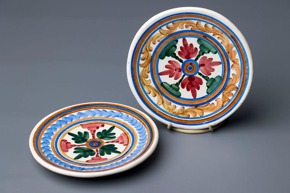 This pair of hand-painted ceramic plates originates from Mallorca, one of Spain’s Balearic Islands known for its artisanal p