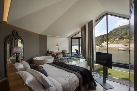32A_CasaLago.jpg